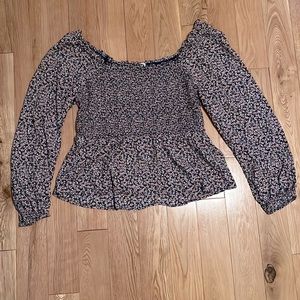 Old Navy Long Sleeve Floral Top L
